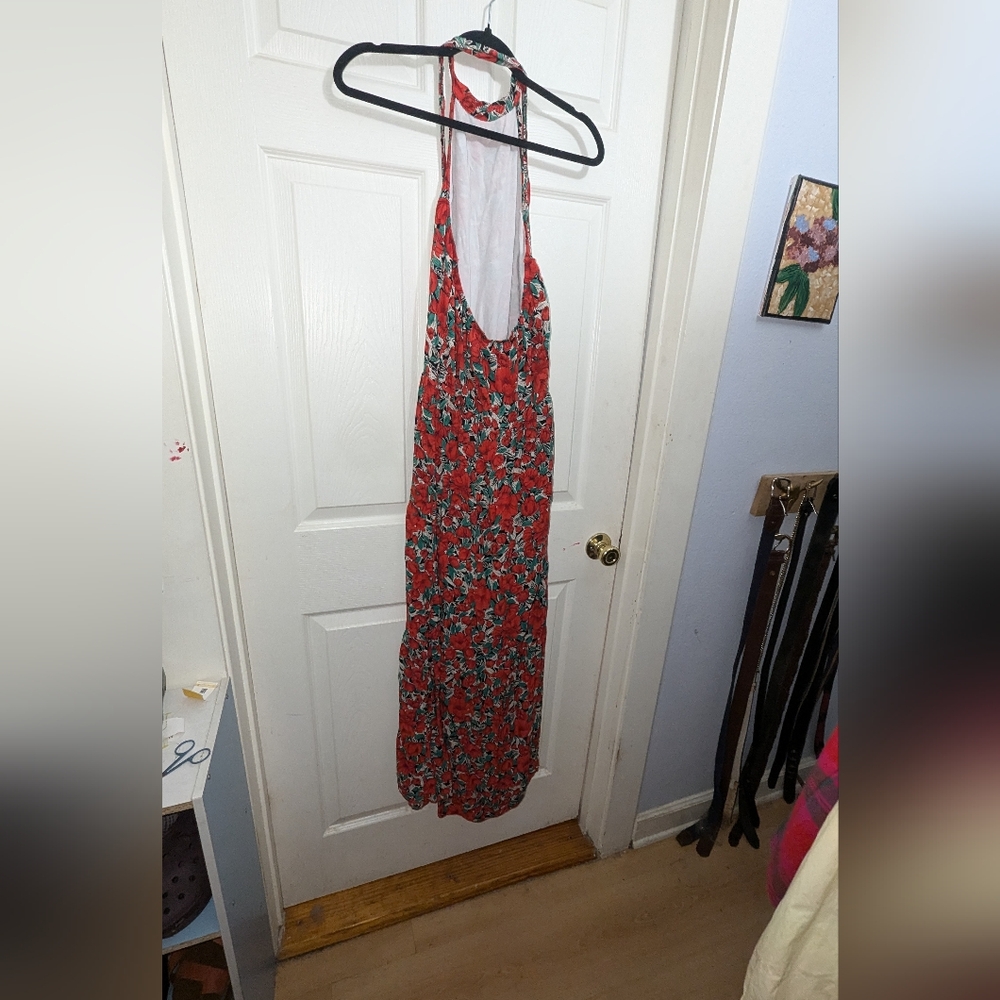 Pretty garden halter dress. S - Picture 3 of 4